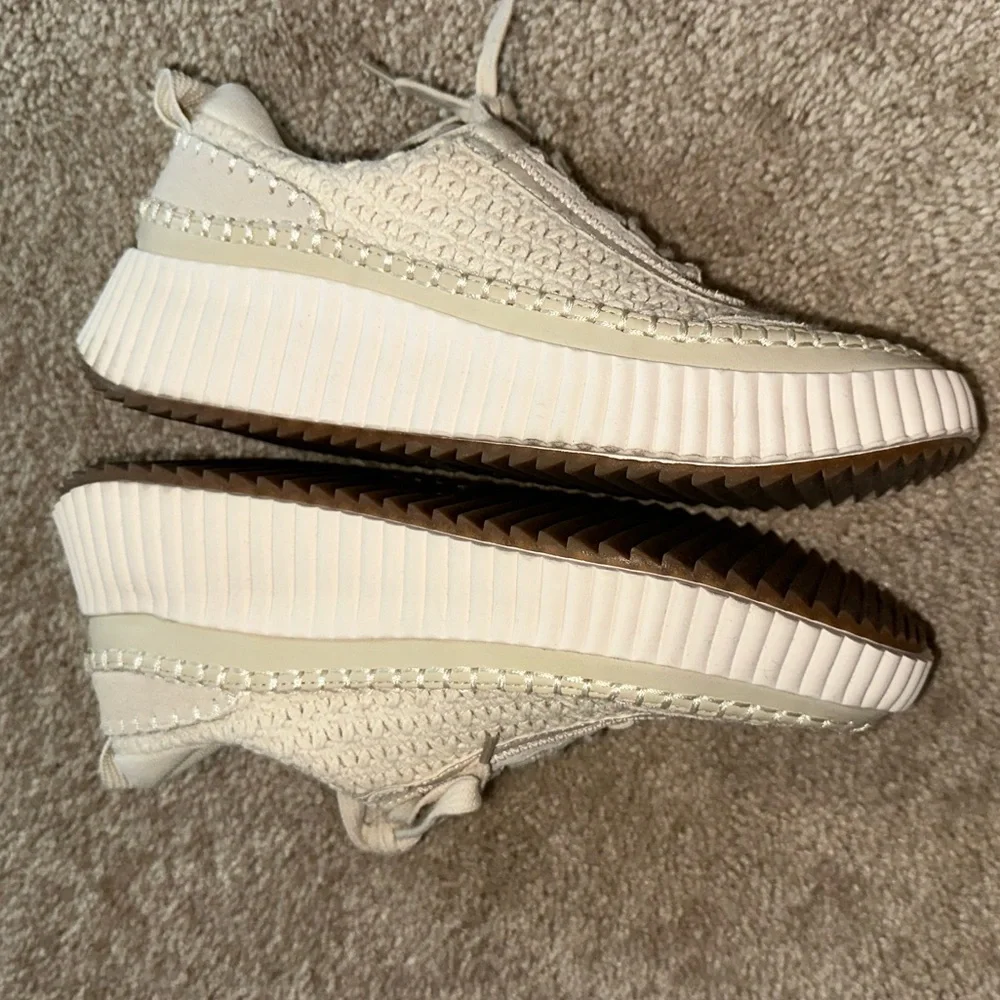 Platform Knit Lace-Up Sneaker - Cream - Picture 4 of 8